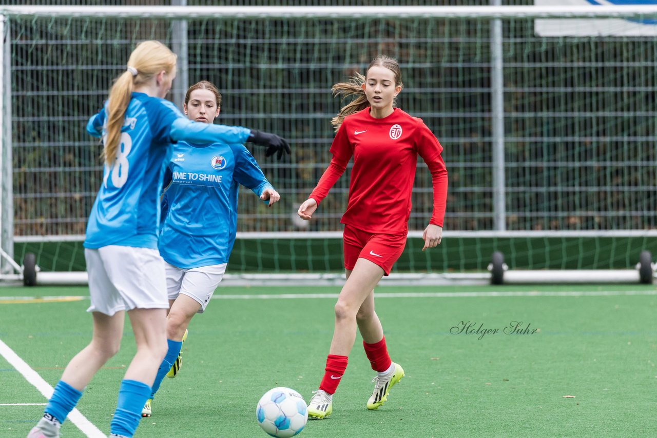 Bild 389 - wBJ VfL Pinneberg - Eimsbuettler TV2 : Ergebnis: 3:5